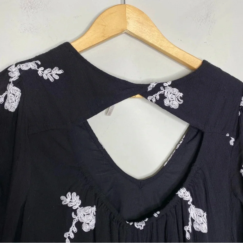 Free People Black White Gauze Boho Floral Embroidered Mini Dress Size XS